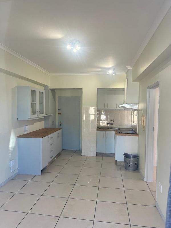 To Let 1 Bedroom Property for Rent in Fish Hoek Western Cape